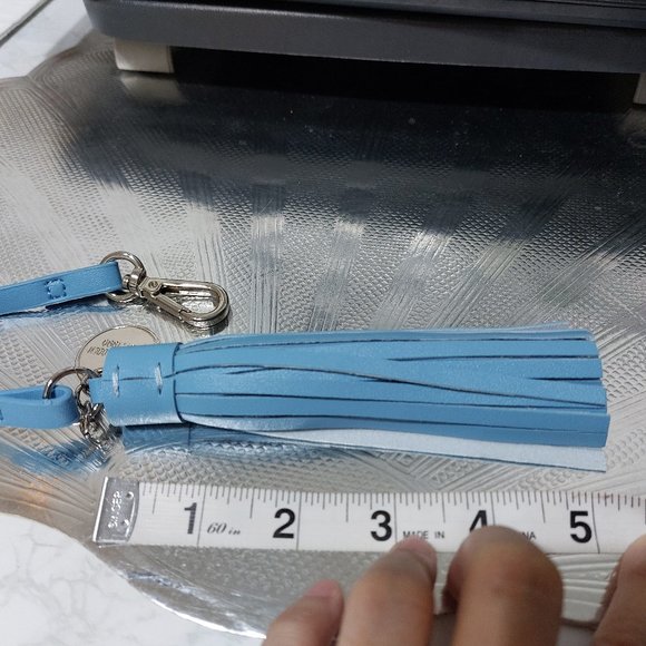 Pretty Light Blue Steve Madden Purse Tassel Clip Accessory Keychain Accessory - Picture 7 of 9